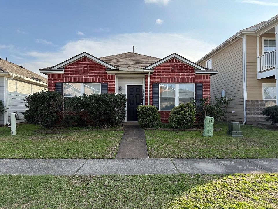 1st image of 21875 Mossy Field Ln