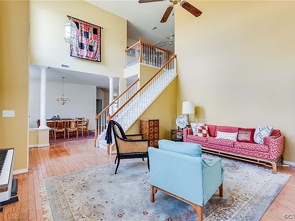 4th image of 3419 Gwynns Pl