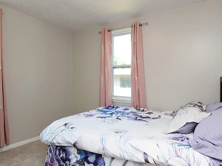 9635 Maple St — Photo 12