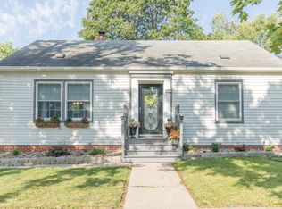1905 2nd St, Perry, IA 50220