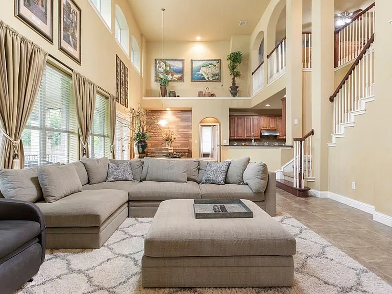 1442 River Forest Dr — Photo 11