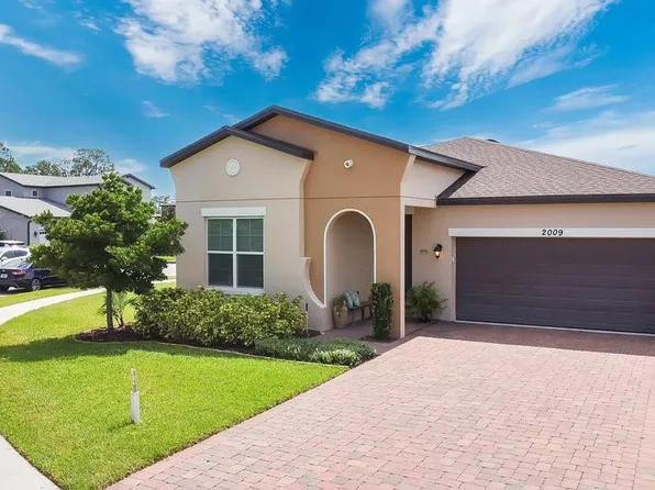2009 Napoli Dr, Saint Cloud, FL 34771