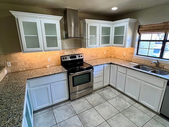 3rd image of 2056 NW 48th St