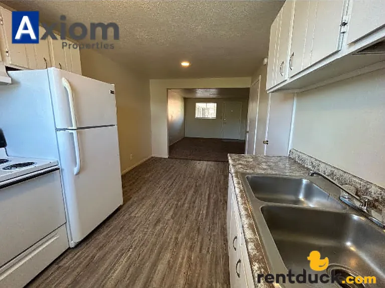 Cottonwood Villas — Photo 12