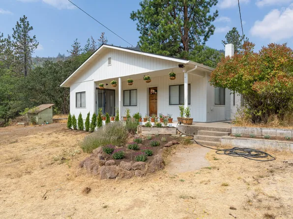 4716 Highway 238, Jacksonville, OR 97530