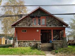 15 W Shepard St, Hartford, MI 49057