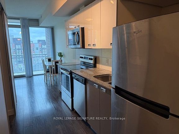 5th image of 257 Hemlock St #616