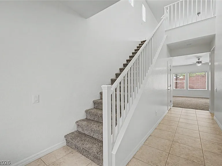 2608 Romarin Ter — Photo 14