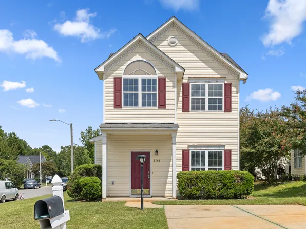 2701 Waterford Crystal Ct, Raleigh, NC 27610