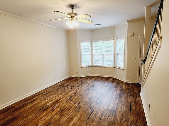 3rd image of 1307 Cashmere Dr