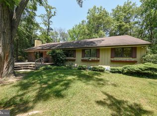 62 New Rd, Lambertville, NJ 08530