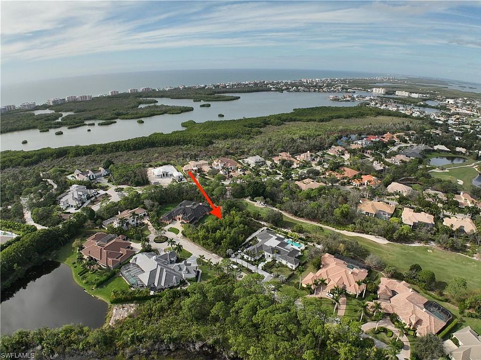 2nd image of 348 Chancery CIR