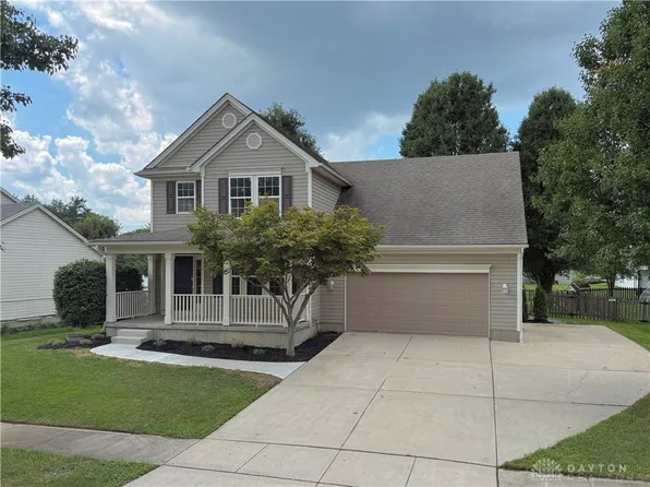 6755 Mossy Rock Ct, Maineville, OH 45039