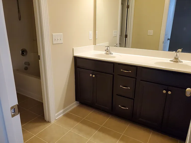 4140 Strendal Dr — Photo 24