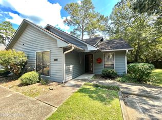 2114 Wexford Oaks Ct, Fayetteville, NC 28303