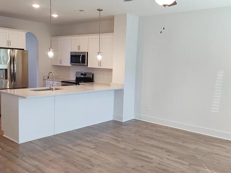 1664 S Watkins St — Photo 15