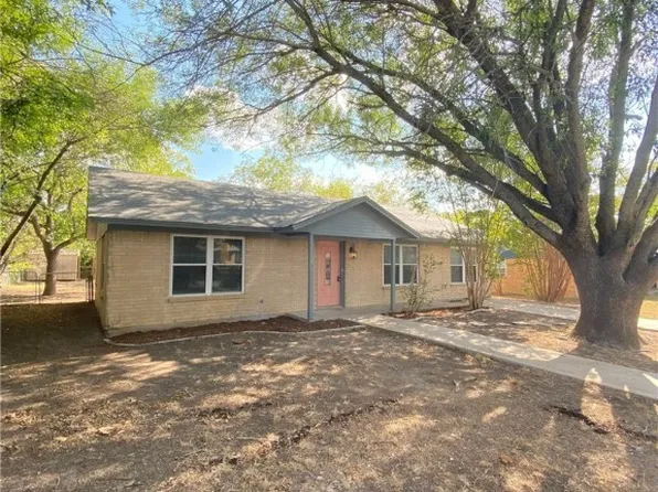 3406 Empress Dr, Gatesville, TX 76528