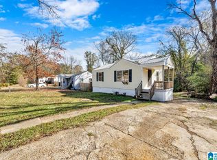 5717 Quincy Ct, Birmingham, AL 35228