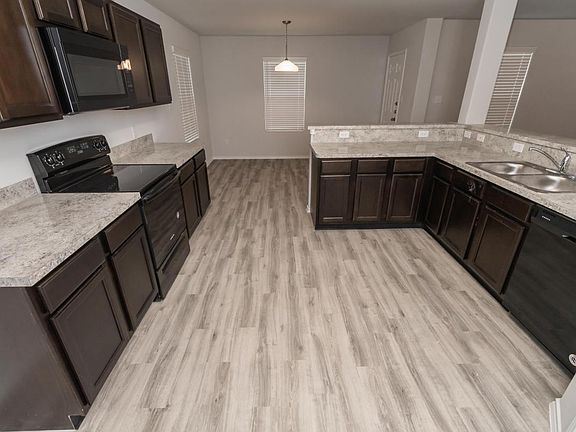 4th image of 5306 Hawksbury Creek Trl