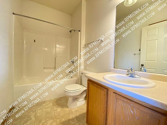 5th image of 1112 N 6th St Unit 64