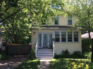 1027 Green Bay Rd, Wilmette, IL 60091