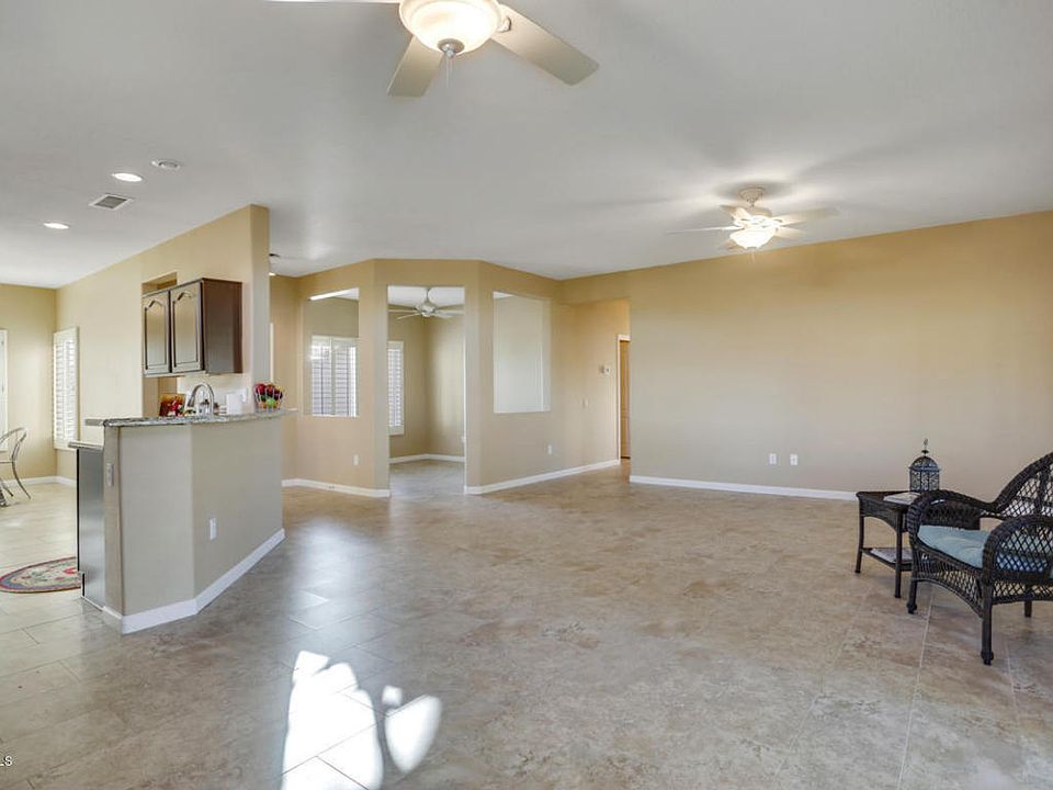 1st image of 15650 W Arbor Trl