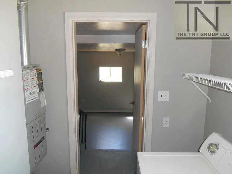 523 S Diamond St — Photo 11