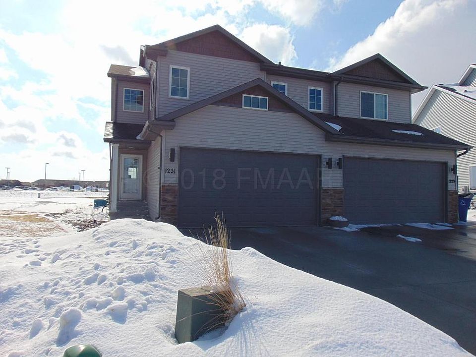 1st image of 1231 39th Ave S