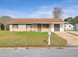 317 Meadowwood Cir, Long Beach, MS 39560