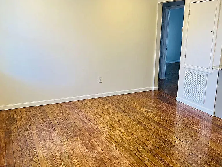 3520 Dante St #2A — Photo 1