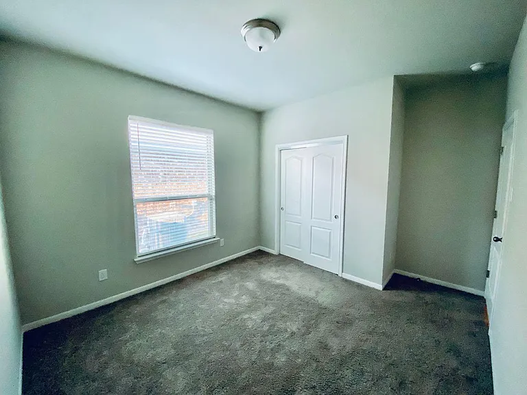 6110 Wheaton Loop — Photo 14