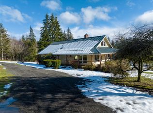 1302 Bear Creek Rd, Port Angeles, WA 98363