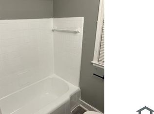 15611 Maddelein St, Detroit, MI 48205