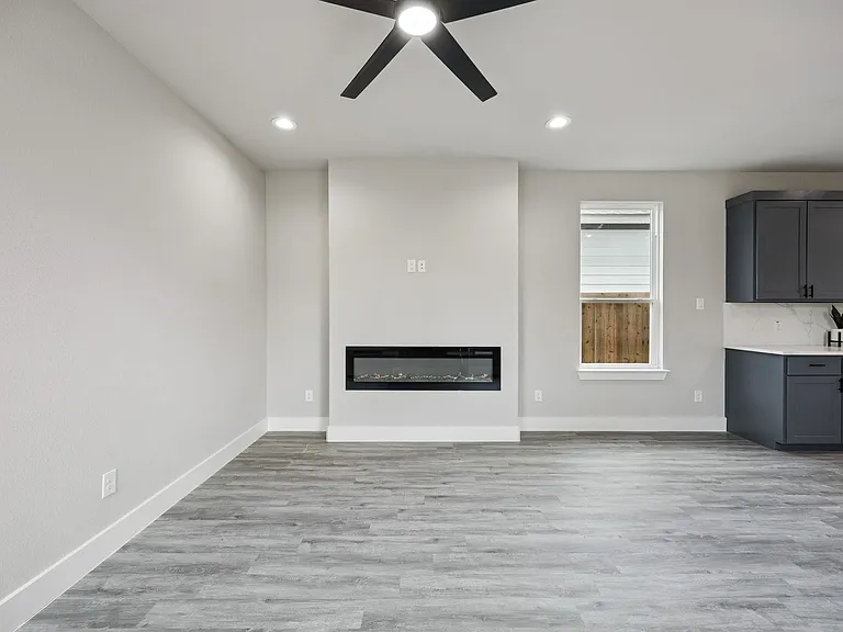 3703 York St — Photo 8