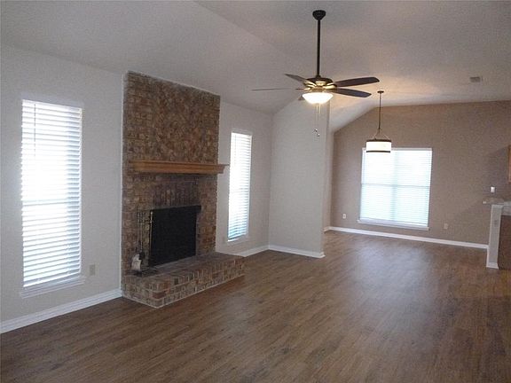4th image of 5611 Eagle Trace Dr
