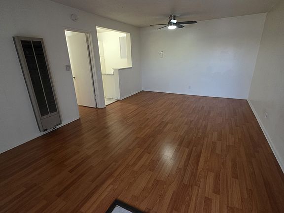 2nd image of 1822 W Crestwood Ln 8 #8