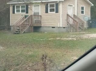 362 Line St, Batesburg, SC 29006