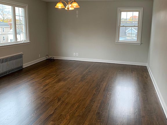 3rd image of 548 Kimball Ave #2