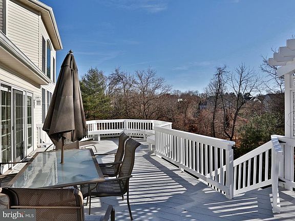 5th image of 13732 Valley Dr