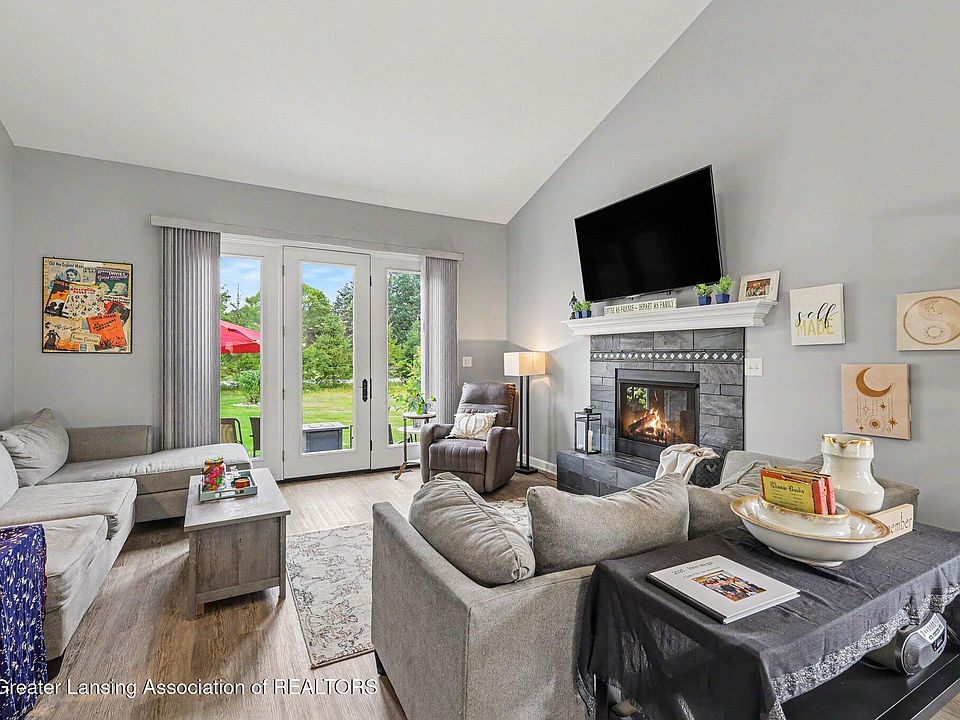 1st image of 4011 Eastbridge Circle Rd