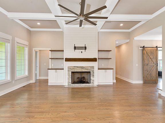 2nd image of 555 Kashaya Ln