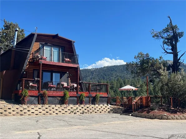 43573 Yosemite Dr, Big Bear Lake, CA 92315