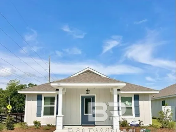 1116 S Bay St, Foley, AL 36535