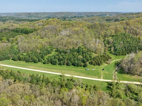 Harris Rd, La Farge, WI 54639
