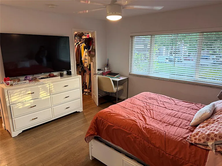 1315 Hampton Blvd #1315 — Photo 15