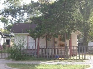 7106 Waxahachie St, Houston, TX 77020
