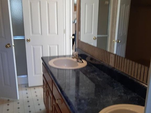 5th image of 715 Jester Ct