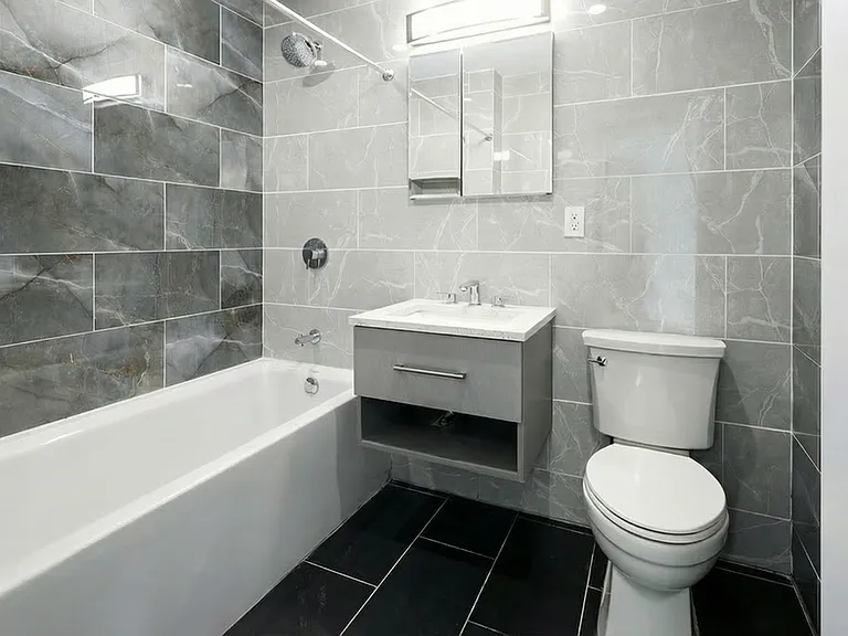142 Huron St #5A — Photo 7