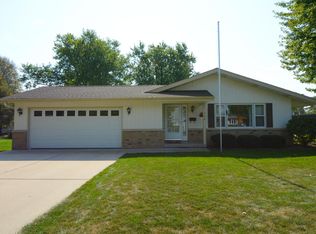 308 E Prospect St, Lake Mills, WI 53551