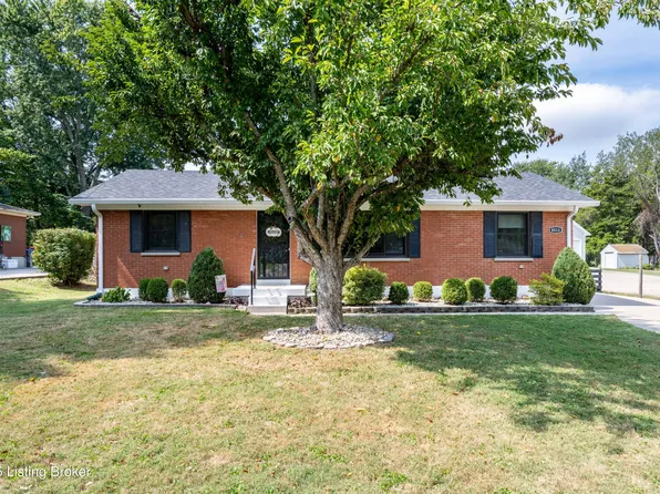 8814 Maple Rd, Louisville, KY 40229